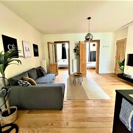 Boho - 2 Bedrooms شقة فندقية أنتويرب