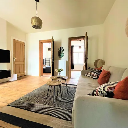 Boho - 2 Bedrooms * أنتويرب